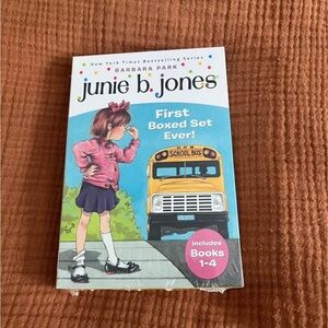 junie b. jones First Boxed Set Ever! (Books 1-4) Brand New